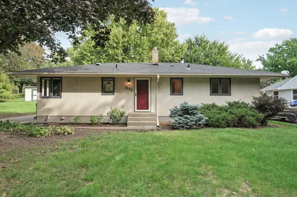 2153 Holloway AVE E, North Saint Paul, MN 55109