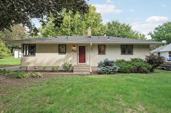 2153 Holloway AVE E, North Saint Paul, MN 55109