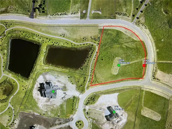 22224 Dakota AVE, Lakeville, MN 55044