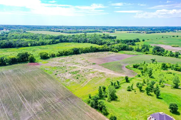 10170 Heather LN, Corcoran, MN 55374