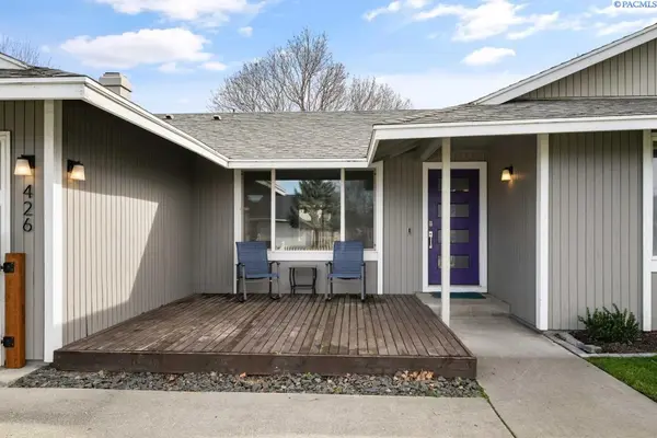 426 N Louisiana St, Kennewick, WA 99336