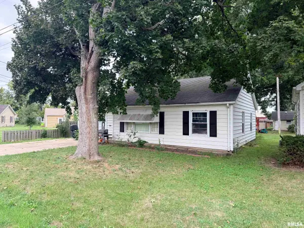 1384 Goltra AVE, Jacksonville, IL 62650
