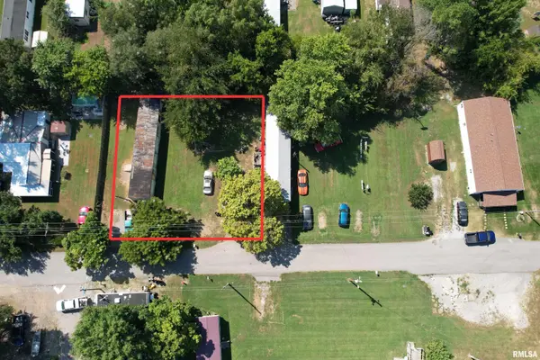 1614 Peabody ST, Marion, IL 62959