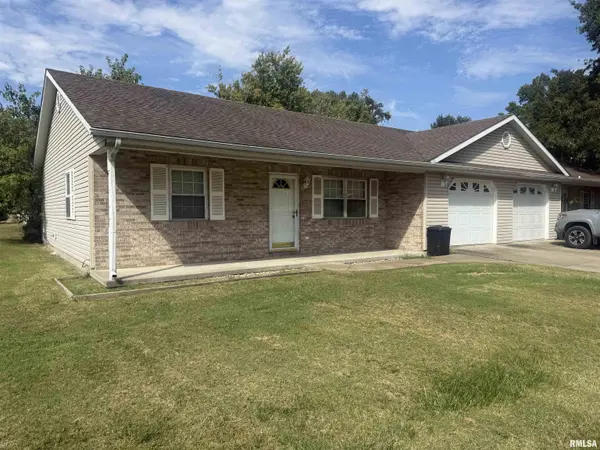 719 E BENSON ST, Herrin, IL 62948