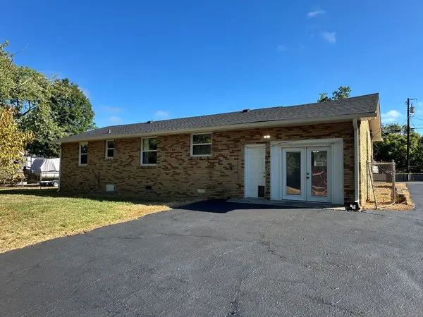 307 Crestridge Dr, Old Hickory, TN 37138
