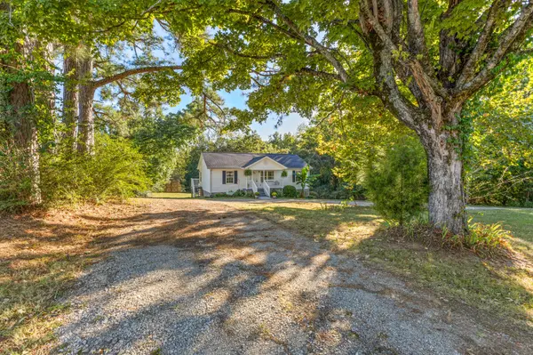 3141 Vanleer Hwy, Charlotte, TN 37036