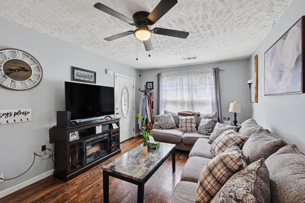 112 Bradford Dr, Franklin, TN 37064