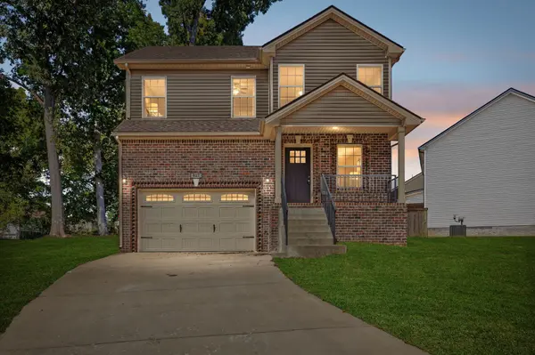 817 Lutz Ln, Clarksville, TN 37042