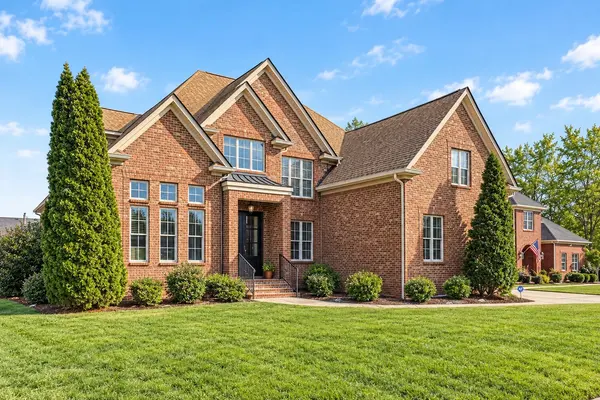 1812 Mosaic Trl, Murfreesboro, TN 37130
