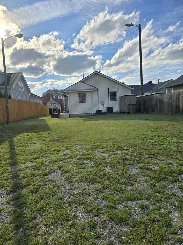 1716 5th Ave #N, Nashville, TN 37208