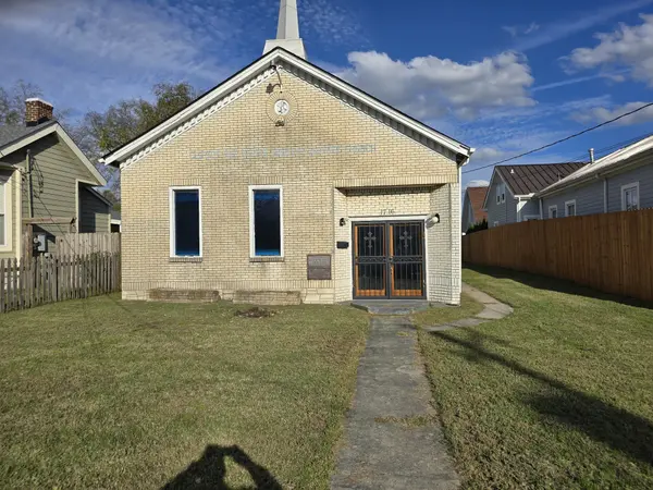 1716 5th Ave #N, Nashville, TN 37208