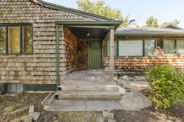 27 N Laurel, Wichita, KS 67206