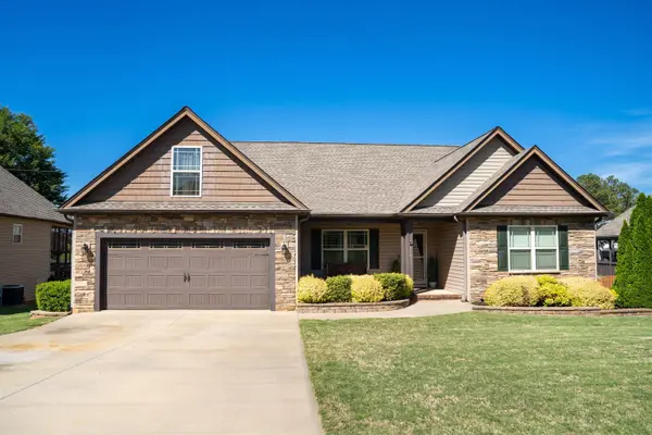 310 War Emblem DR, Boiling Springs, SC 29316