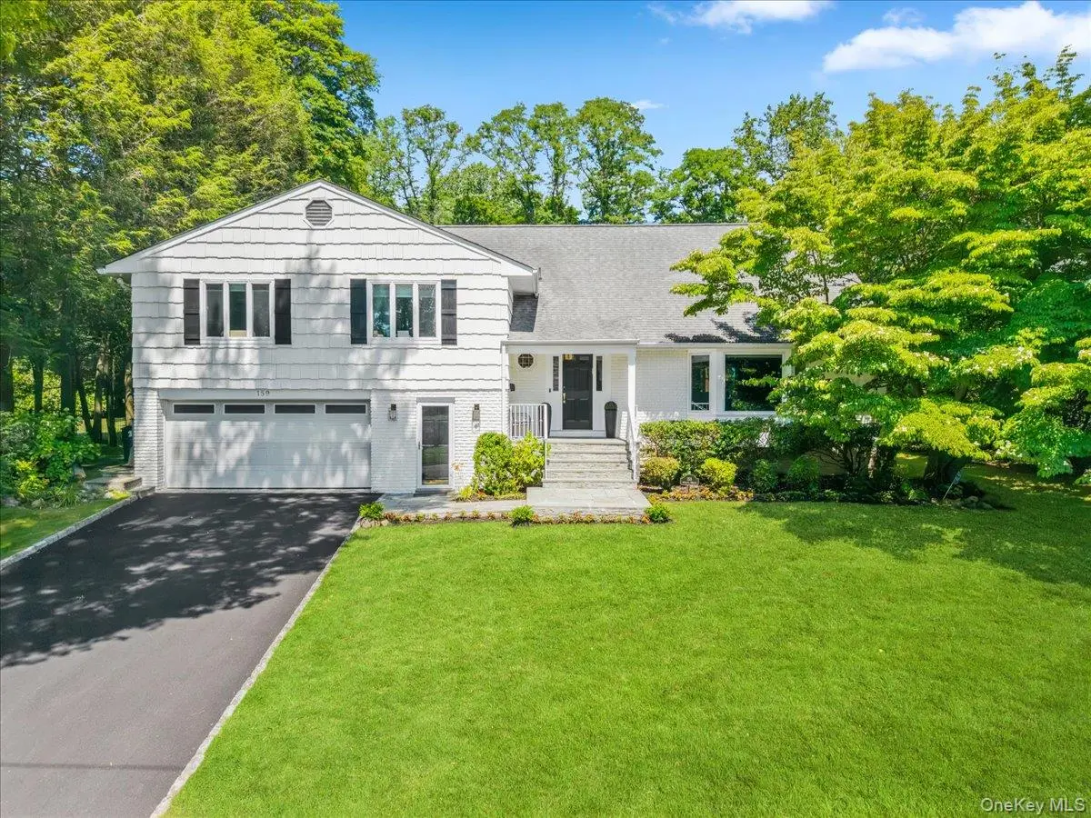 159 Wykagyl TER, New Rochelle, NY 10804