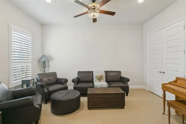 14356 Walsh Avenue, Fort Worth, TX 76008