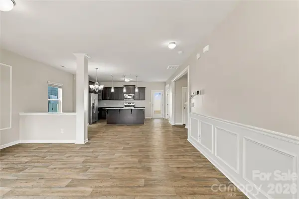 5137 Thomasville DR, Belmont, NC 28012