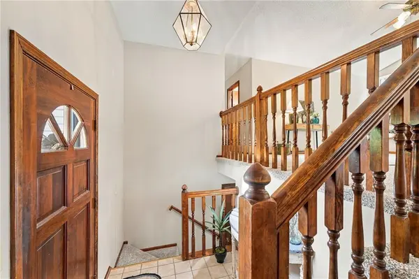 2109 3rd ST, Lee's Summit, MO 64063