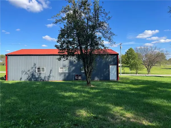 5900 SE W HWY, Lathrop, MO 64465