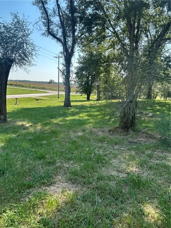 5900 SE W HWY, Lathrop, MO 64465