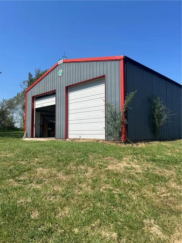 5900 SE W HWY, Lathrop, MO 64465