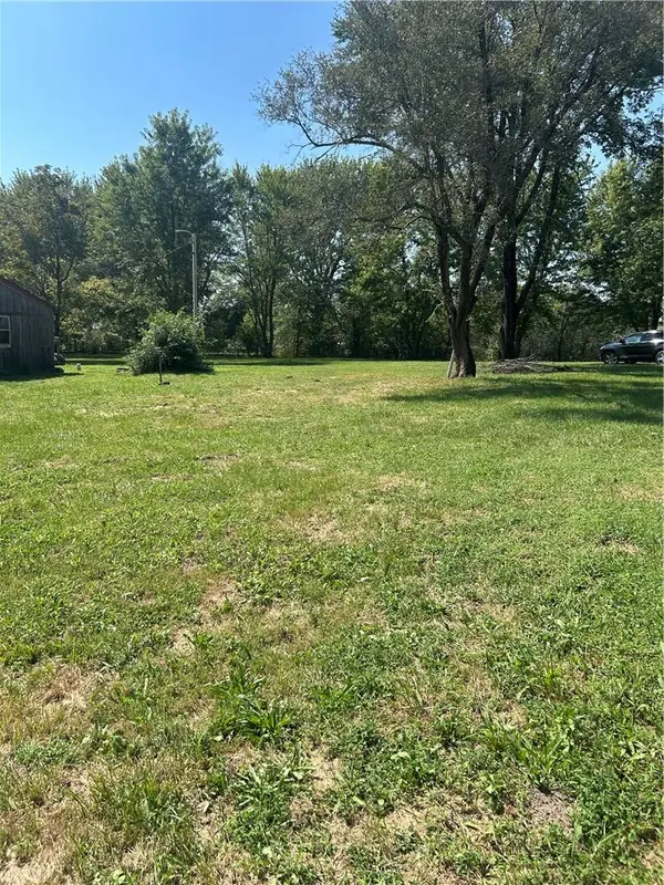 5900 SE W HWY, Lathrop, MO 64465