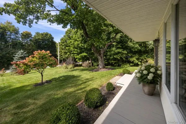 177 Attlebury Hill RD, Stanfordville, NY 12581