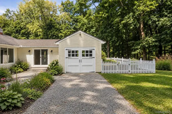 177 Attlebury Hill RD, Stanfordville, NY 12581