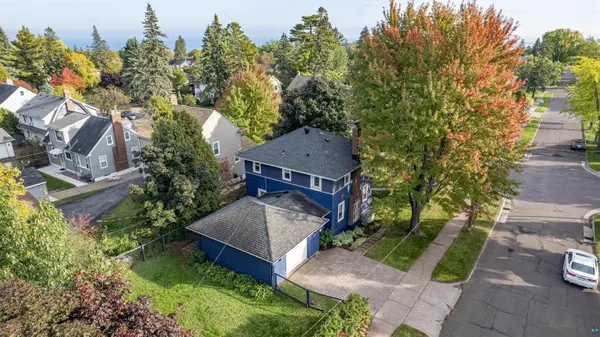 237 W Kent Rd, Duluth, MN 55812
