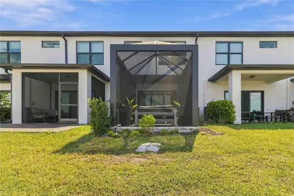 6404 SILVERSTAR DR, Sarasota, FL 34240