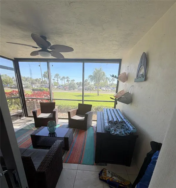 777 BEACH RD #1E, Sarasota, FL 34242