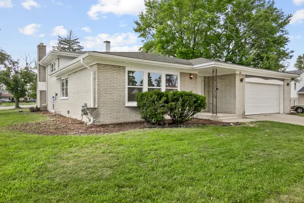 326 S Minerva AVE, Glenwood, IL 60425
