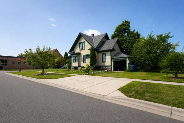 30 4th AVE SE, Saint Cloud, MN 56304