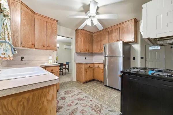 203 2nd ST NW, Buffalo, MN 55313
