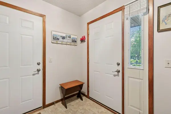 13000 Penn AVE S, Burnsville, MN 55337