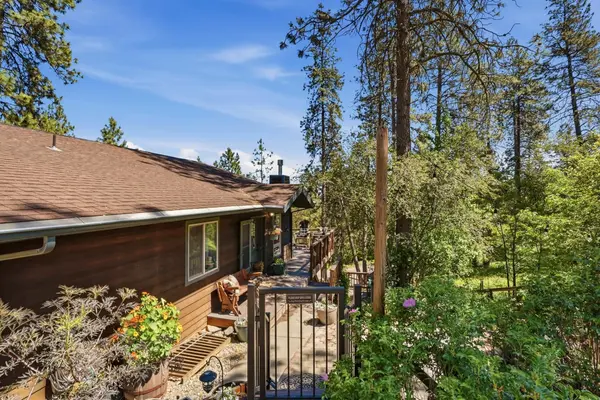 3310 W Hartson Ave, Spokane, WA 99224