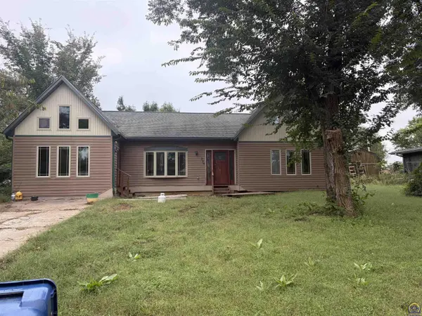 334 Gertrude, Harveyville, KS 66431