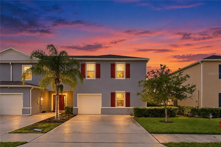 2711 SILVER CANOE DR, Edgewater, FL 32141
