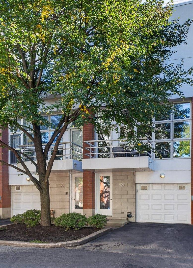 1741 W George ST, Chicago, IL 60657