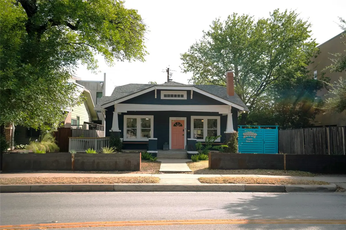 1607 E Cesar Chavez ST, Austin, TX 78702