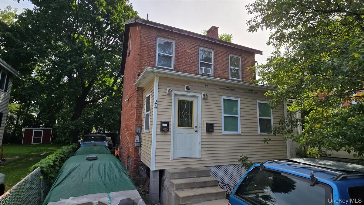 24 S Elm ST, Beacon, NY 12508