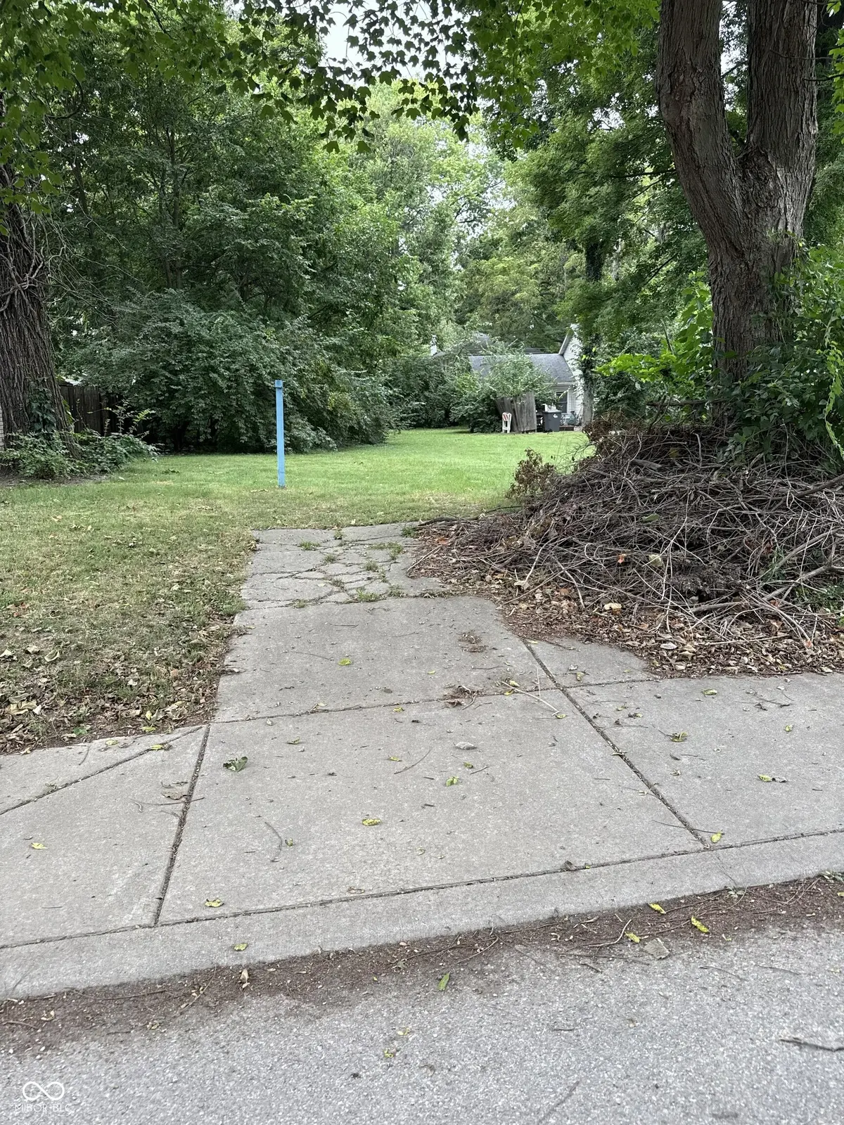 4046 Winthrop AVE, Indianapolis, IN 46205