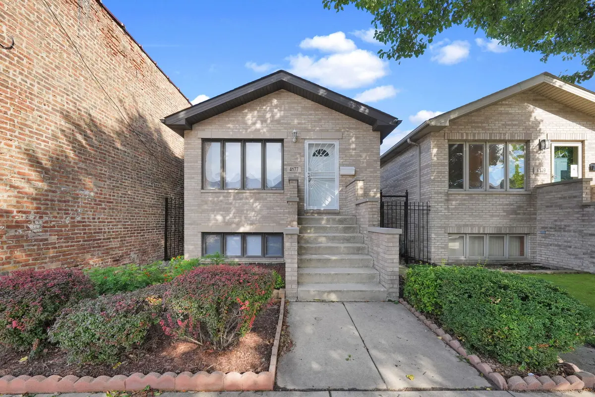 4177 S Emerald AVE, Chicago, IL 60609
