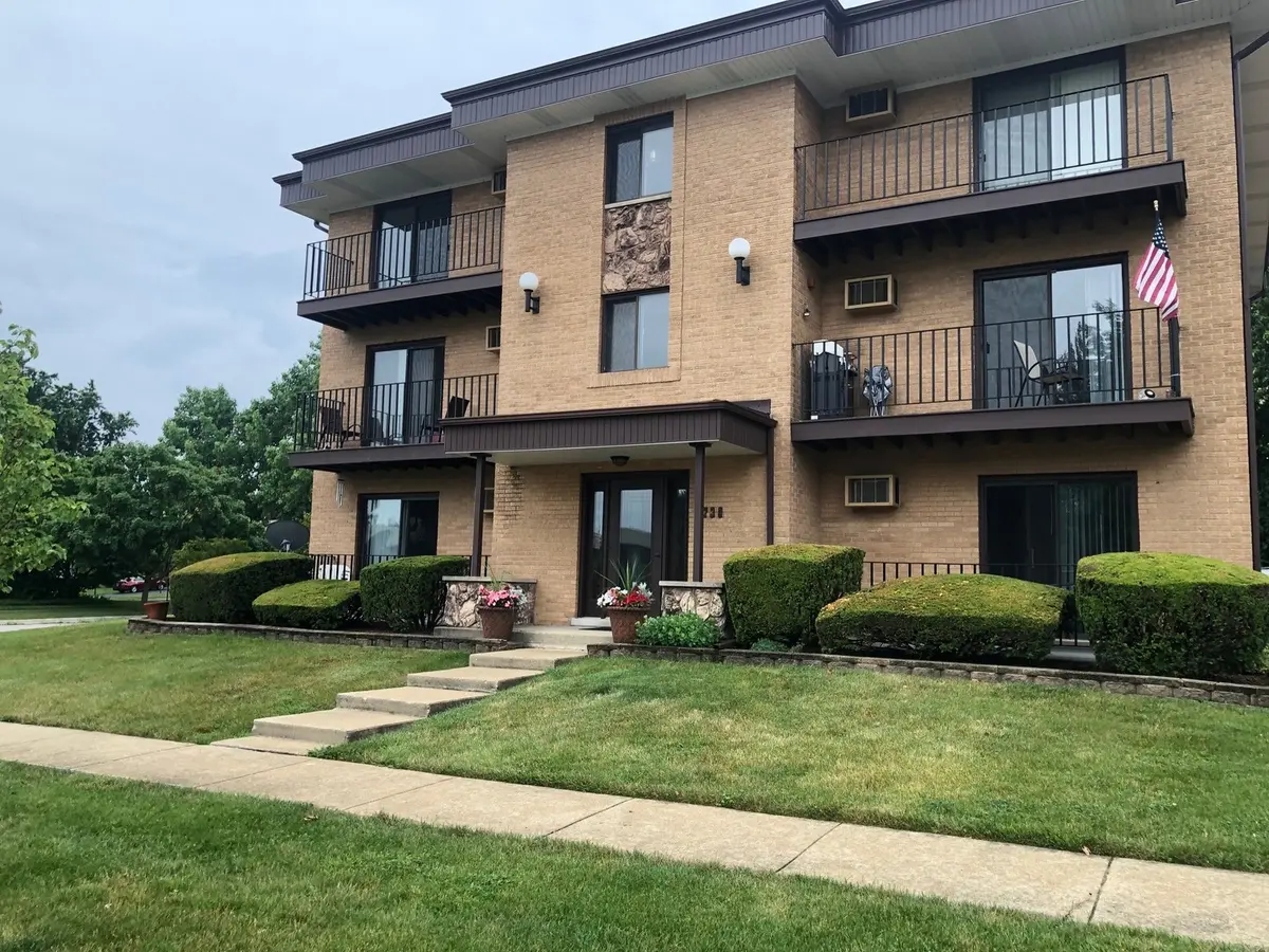 7730 Wildwood CT #3N, Darien, IL 60561