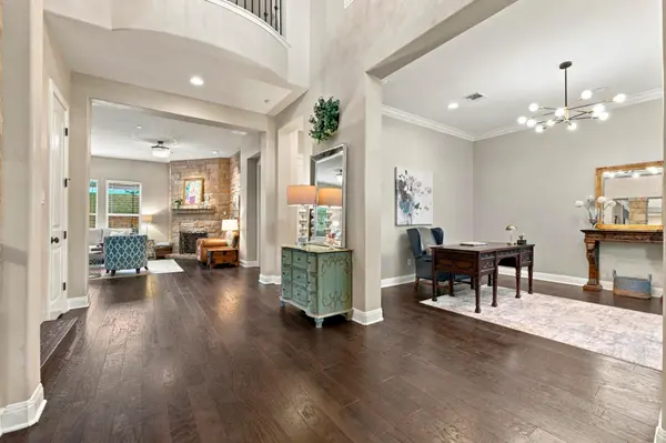 7816 Bettis Trophy DR, Austin, TX 78739