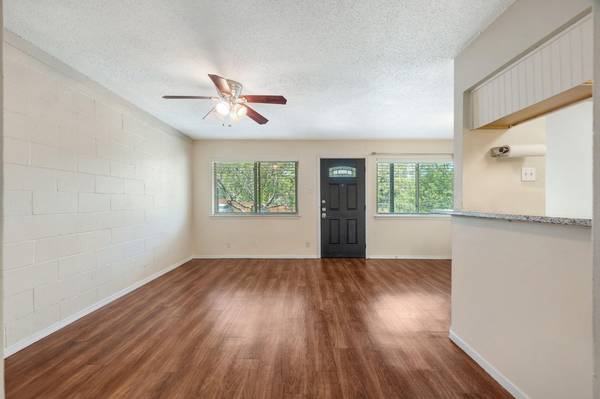 1202 Newning Ave #208, Austin, TX 78704