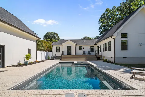 419 Clay ST, Mooresville, NC 28115