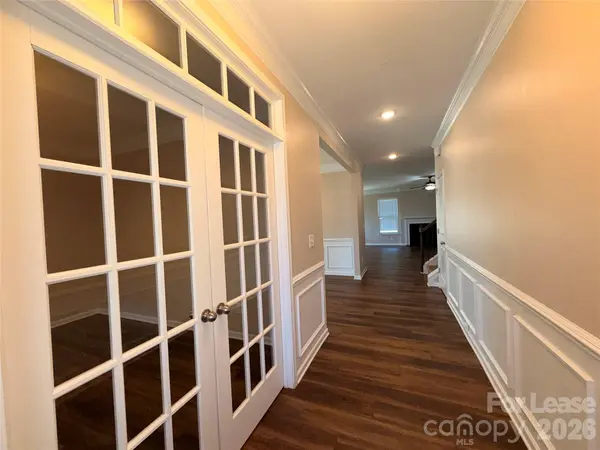2433 Chinkapin CT, Gastonia, NC 28054