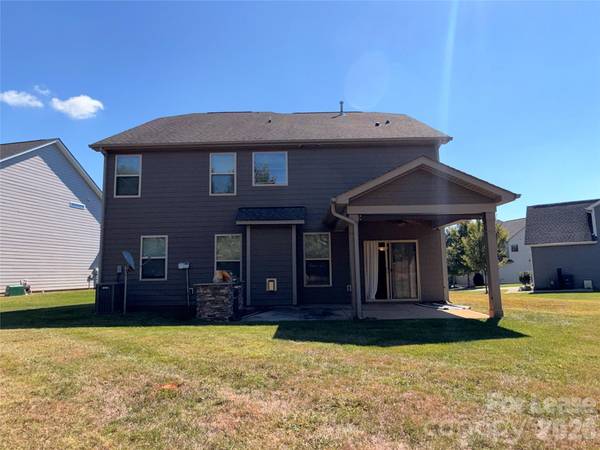 2433 Chinkapin CT, Gastonia, NC 28054