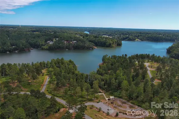2936 Jumping RUN, Connelly Springs, NC 28612
