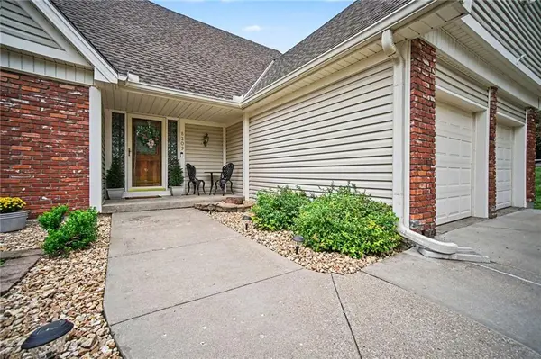 8309 N Marston AVE, Kansas City, MO 64151